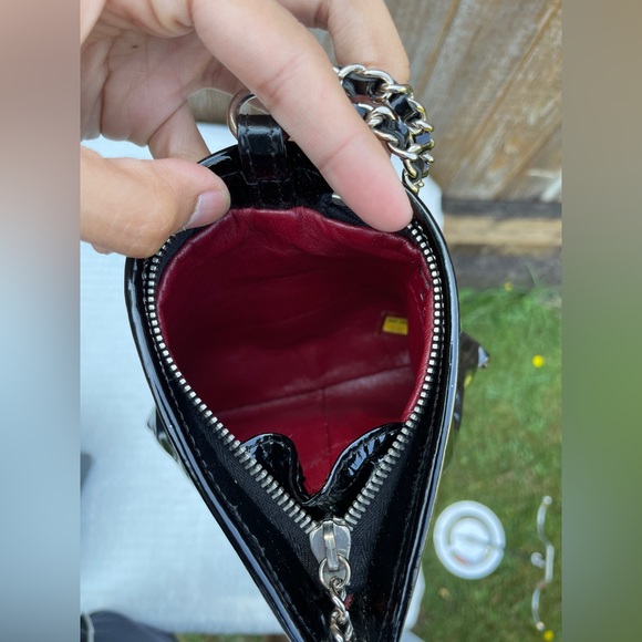 Chanel pyramid purse - Picture 12 of 16